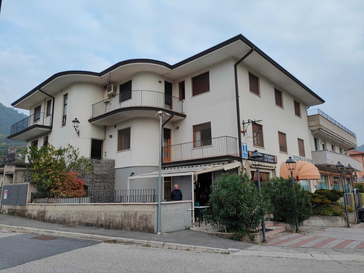 Alloggio Al Ponte Castelgomberto Ngoại thất bức ảnh